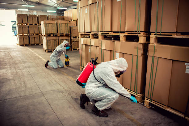Best Pest Removal Services  in Fennville, MI